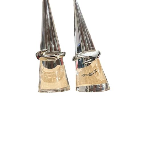 Title:
Stainless Steel Hand-Holding Couple Rings – Set of Two - Picture 1 of 3